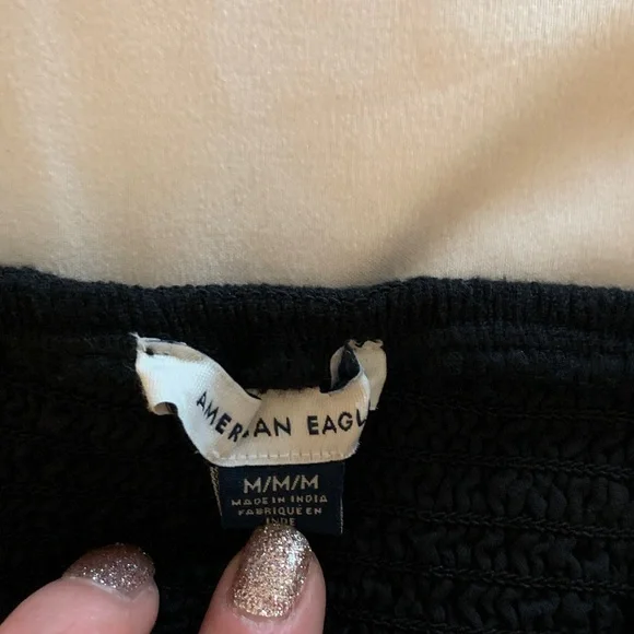 American Eagle Outfitters Black Camisole Top - Picture 2 of 3